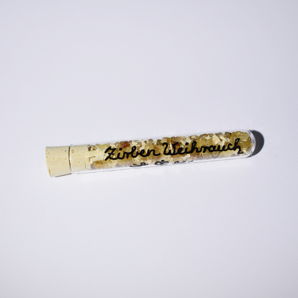Zirbenweihrauch. "Reinigend".