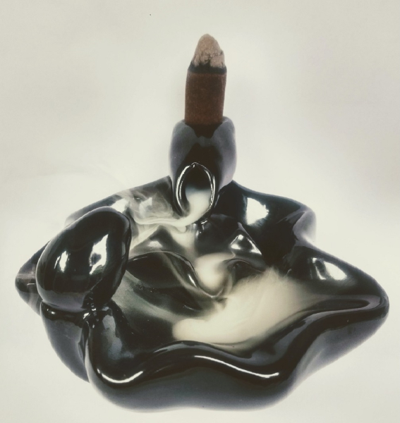 Rückfluß-Räucherkegel (Backflow) lose. "Einzeln auswählbar".